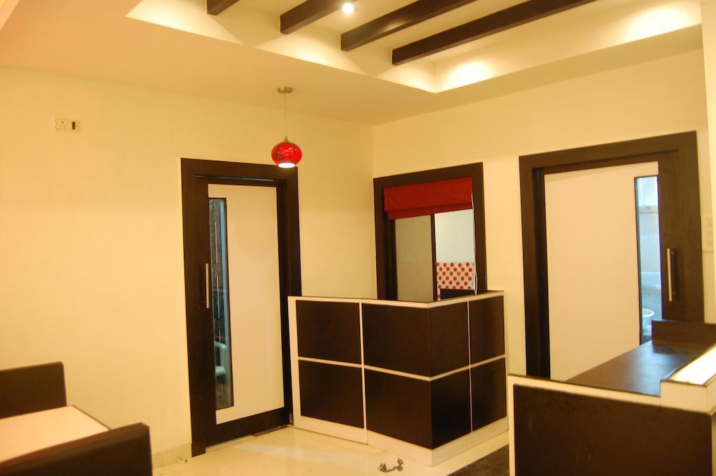City Manor Hotel Chennai Ngoại thất bức ảnh